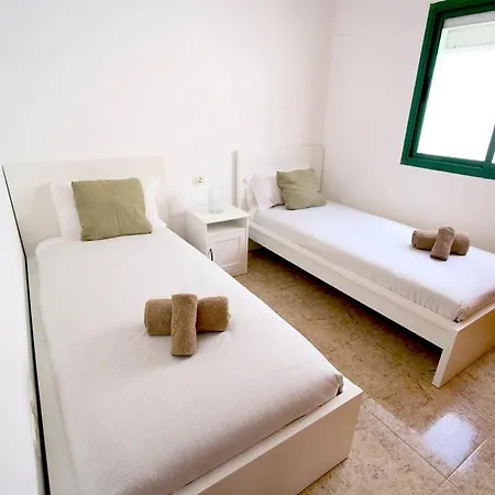 펜션 Bayside Kalendra Rofe Un Retiro Escondido Junto Al Mar Guatiza