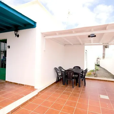 Bayside Kalendra Rofe Un Retiro Escondido Junto Al Mar *